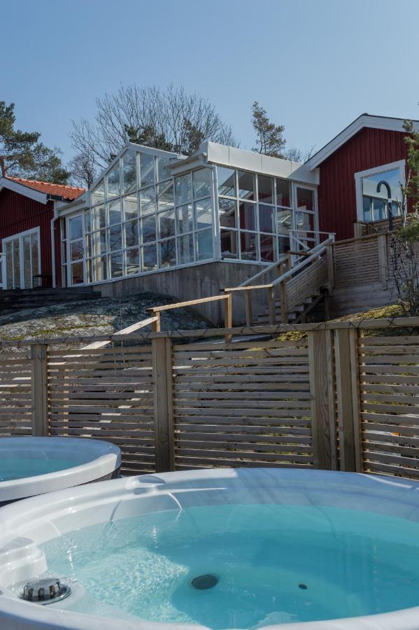 Skeviks Gard Hotel Gustavsberg Exterior photo